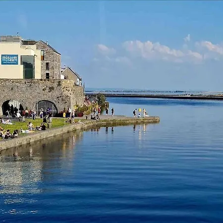 The Art House 7 Galway Apartment Exterior photo